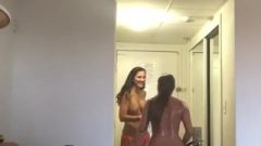 2 Girls Pizza Delivery Nude