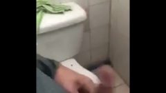 Pinay Student Blow Job At The Bathroom #iloiloscandal