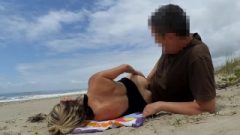 More Real Amateur Public Sex Risky On The Beach !!! People Walking Near…