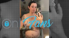 Liz Vicious Half Nude With (Shocking Announcement)