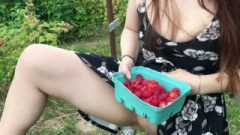 Outdoor Controlled climax In Public Raspberry Patch | Lexa Lite