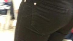 Tight Jeans Butt