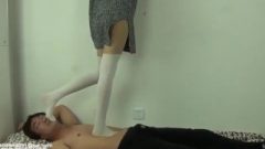 Nice Chinese Female Knee-socks Trample And Smelling