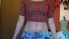 Arousing Belly Button In A Crop Top Session